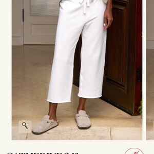 Frank & Eileen Women's White 24” Catherine LIKE NEW. Never Worn